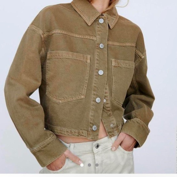 Zara Jackets & Blazers - Zara CROPPED DENIM OVERSHIRT